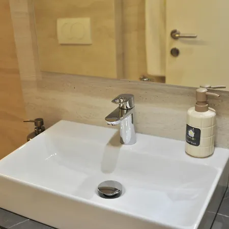 Appartement Fleeville Zhan 1 Durrës